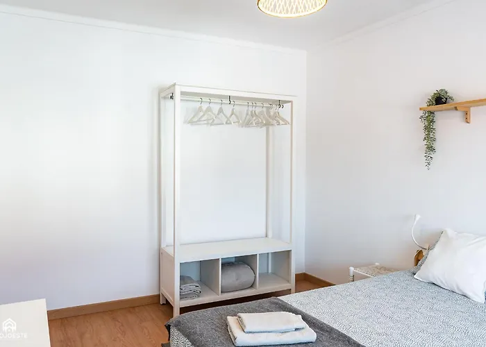 By Santa * Santa Cruz (Oeste)